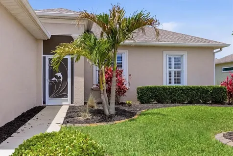 445 Tomoka Drive Englewood FL 34223