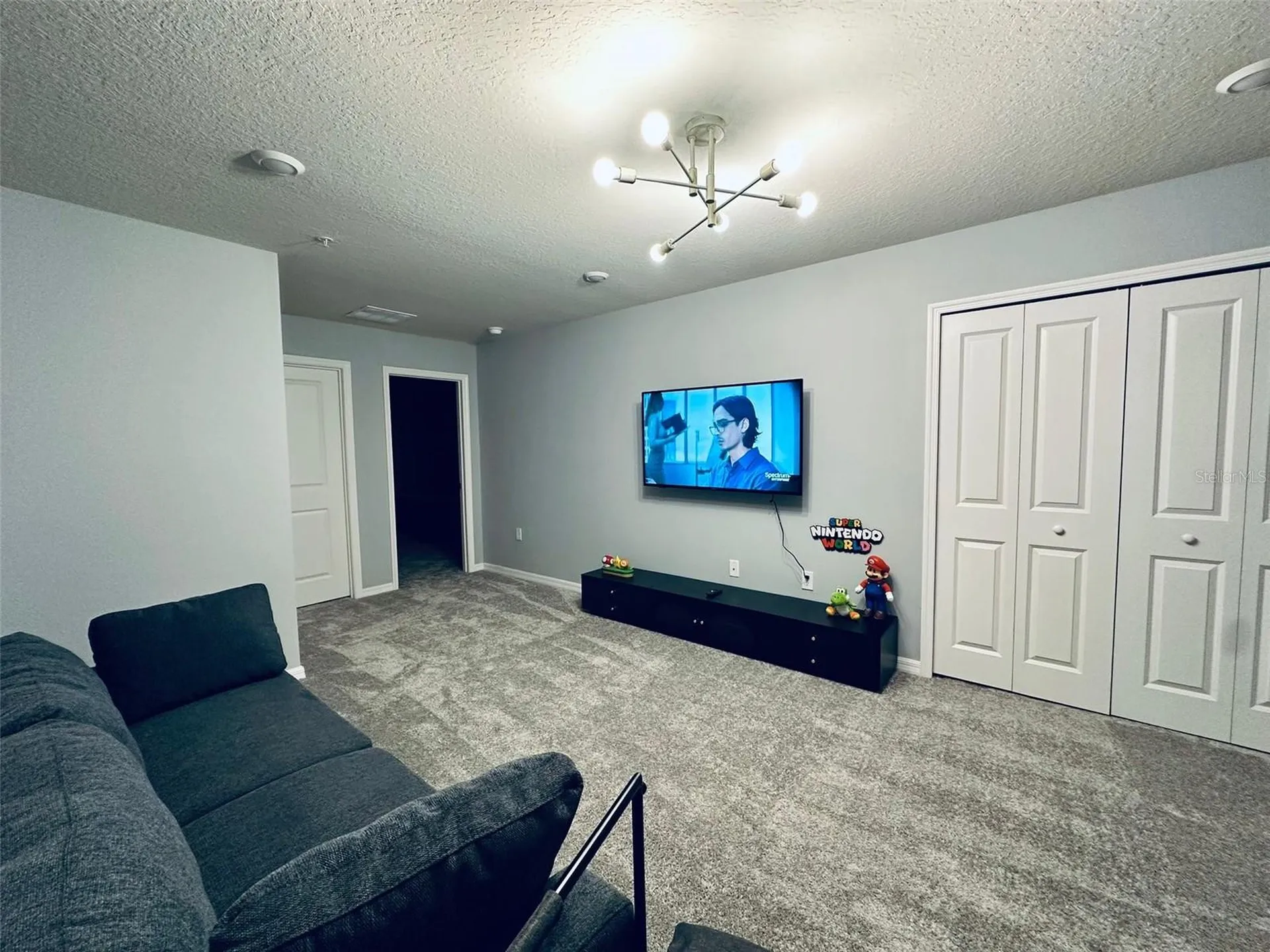 1256 Blue Paradise Drive Clermont FL 34714