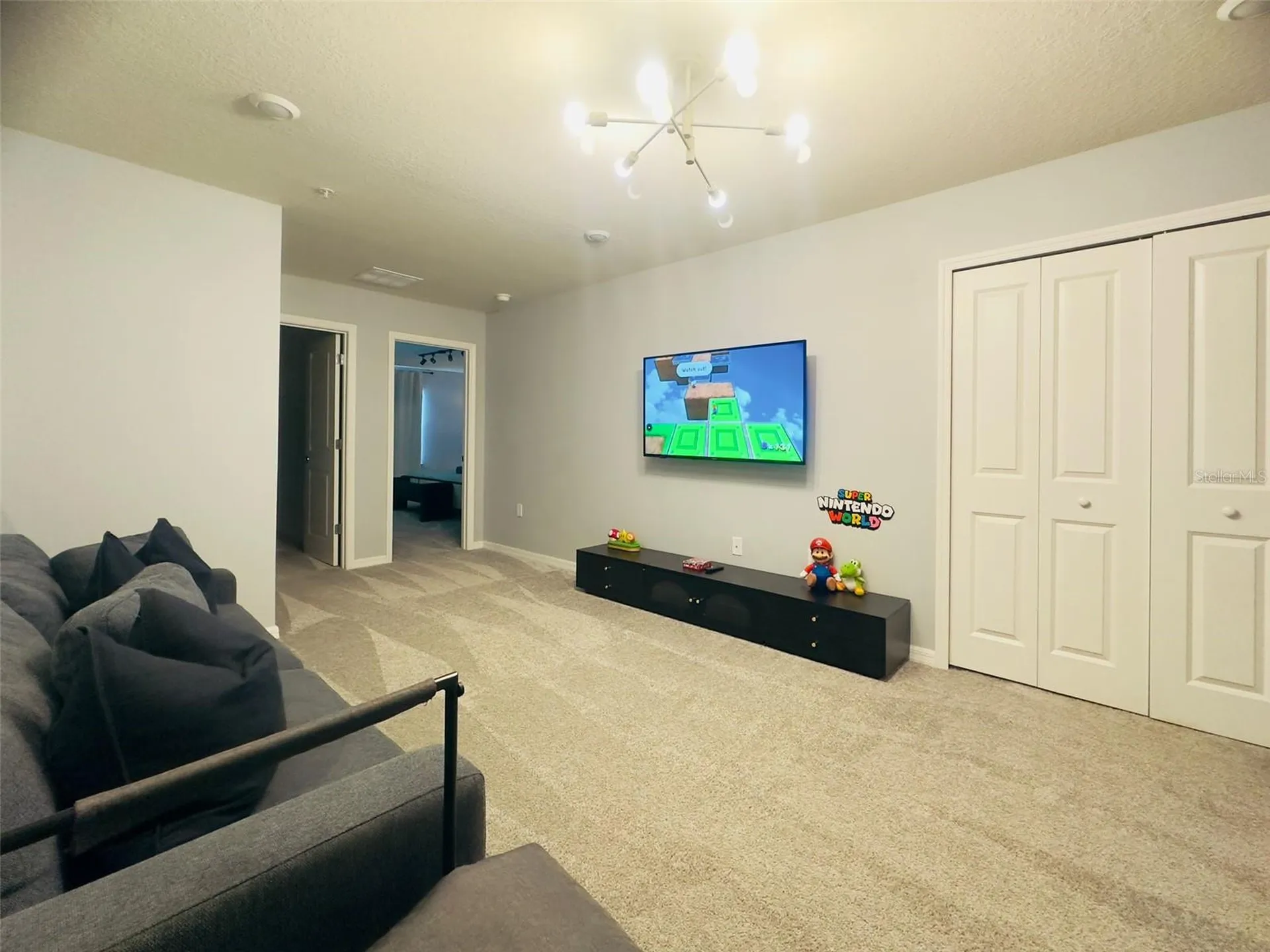 1256 Blue Paradise Drive Clermont FL 34714