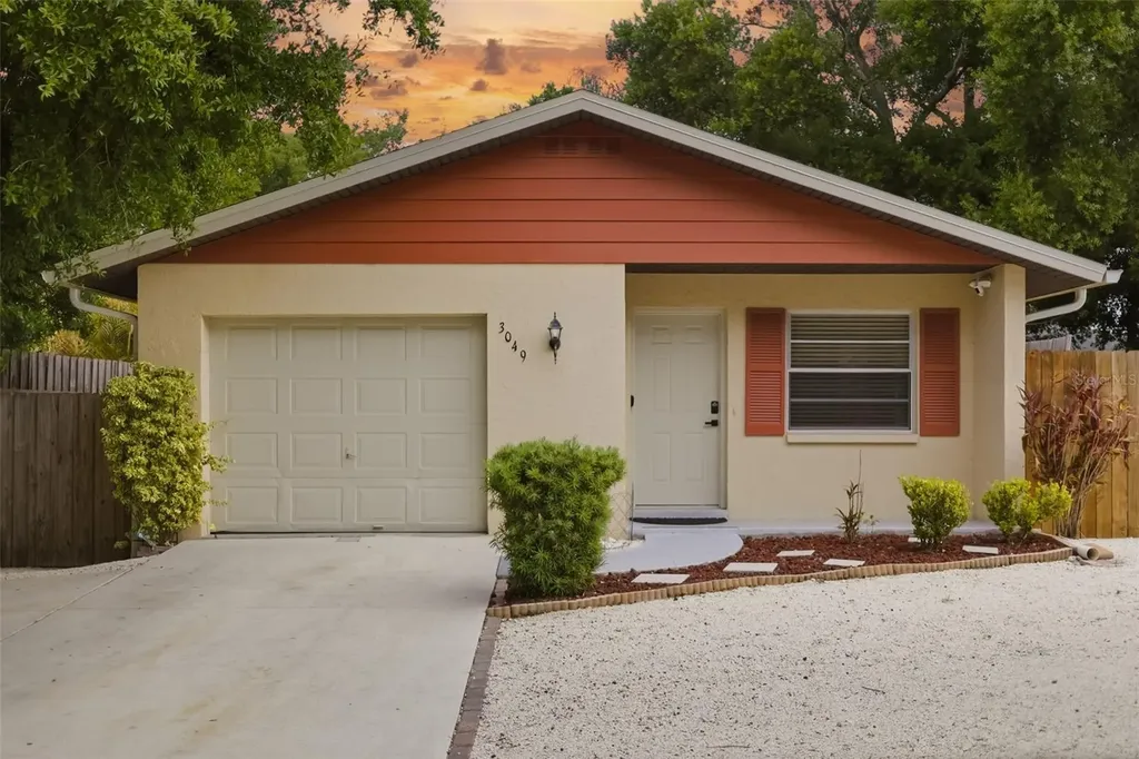 3049 Gypsy Street Sarasota FL 34231