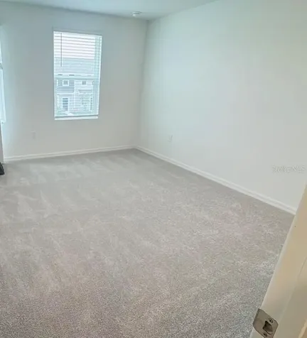 3192 Skyline Loop Kissimmee FL 34758