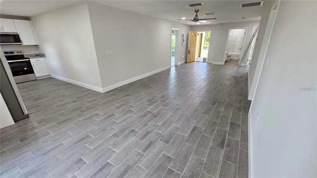 604 Lime Avenue Dundee FL 33838