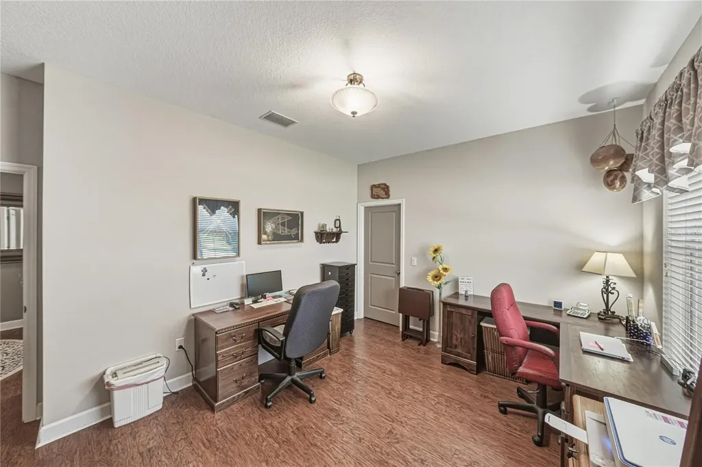 1713 Via Palermo Street Plant City FL 33566