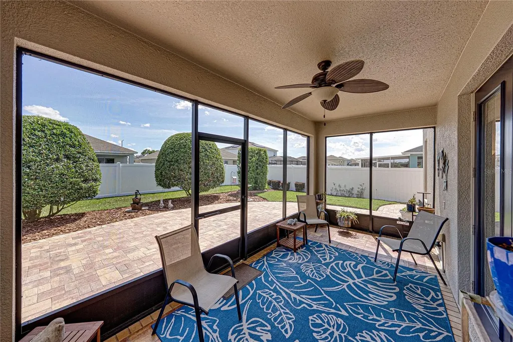 1713 Via Palermo Street Plant City FL 33566