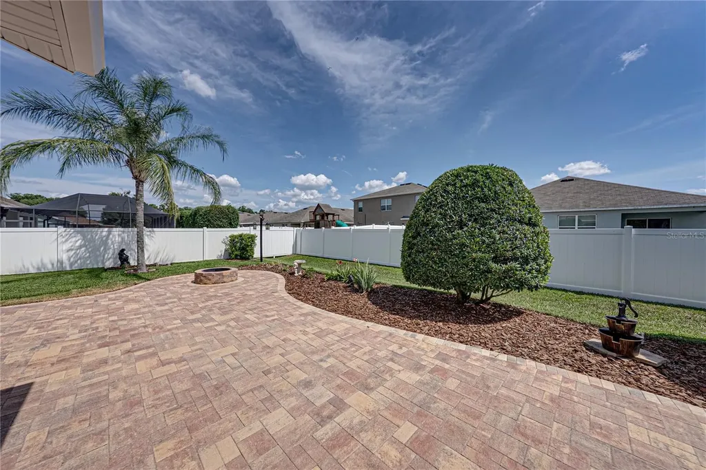 1713 Via Palermo Street Plant City FL 33566