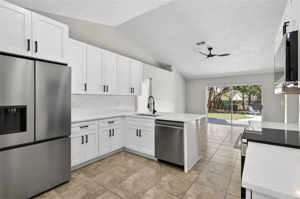 4111 Concord Way Plant City FL 33566