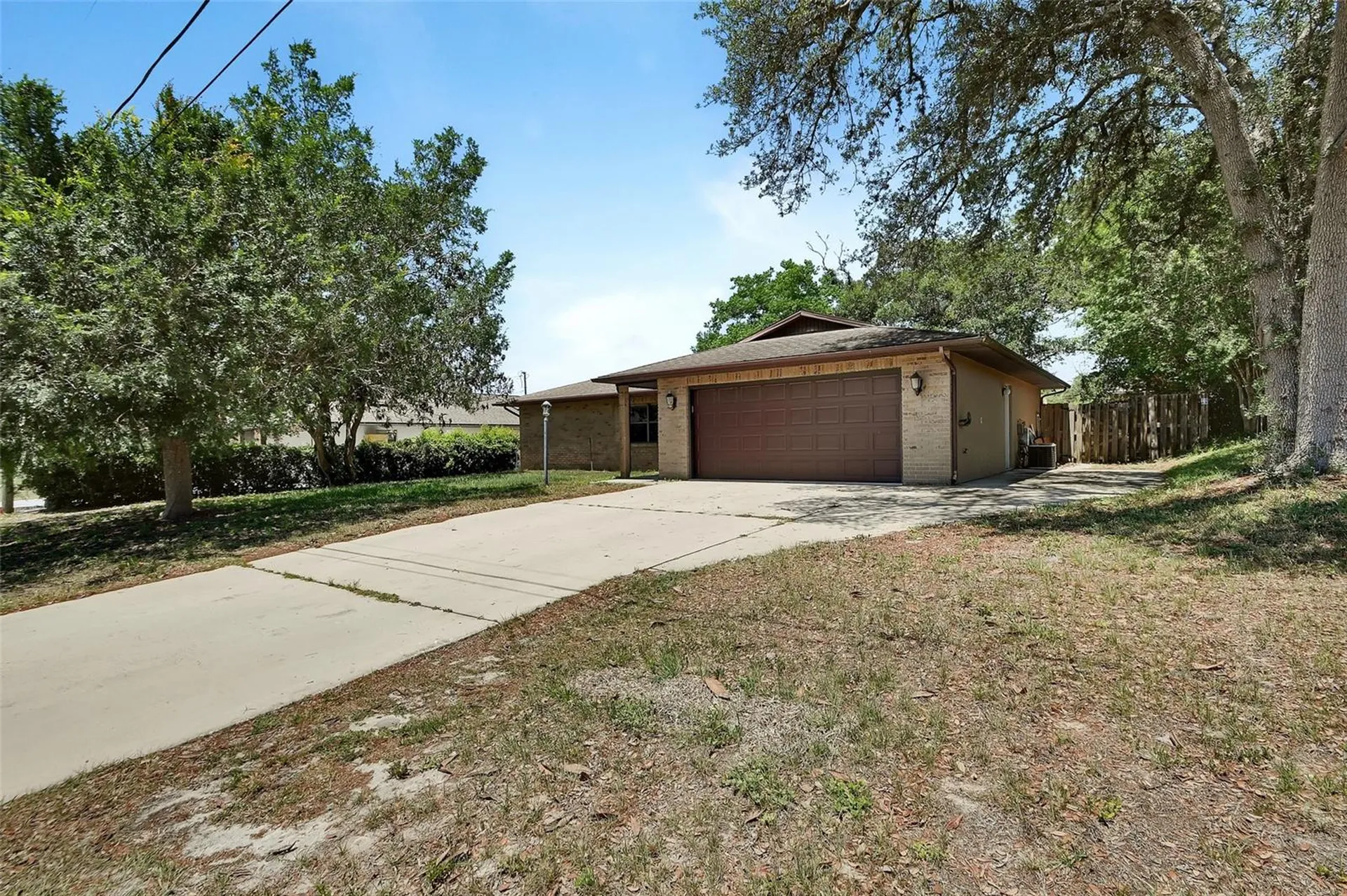 552 S Annapolis Drive Deltona FL 32725