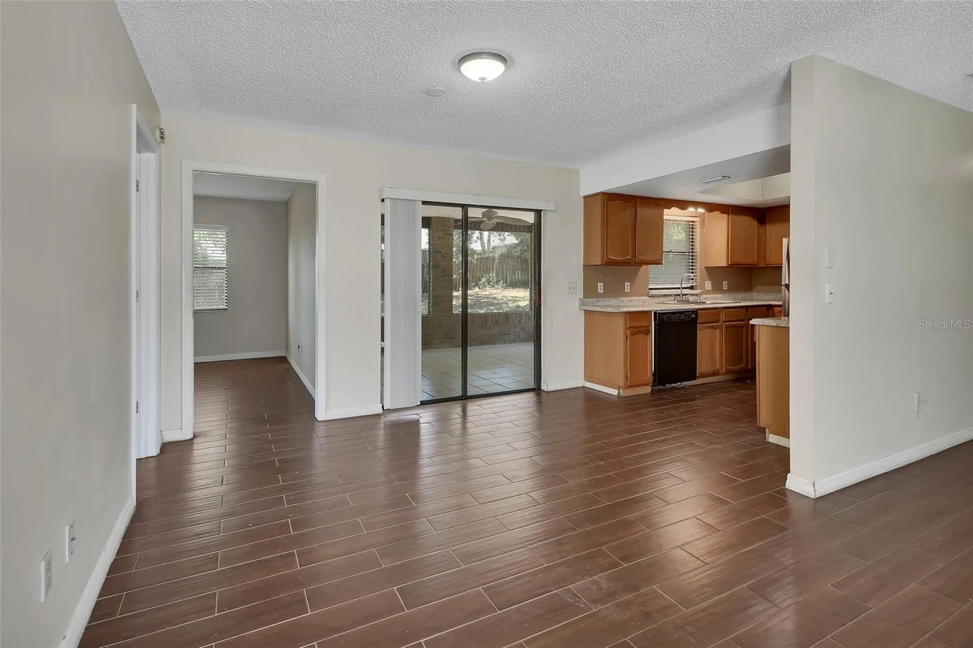 552 S Annapolis Drive Deltona FL 32725