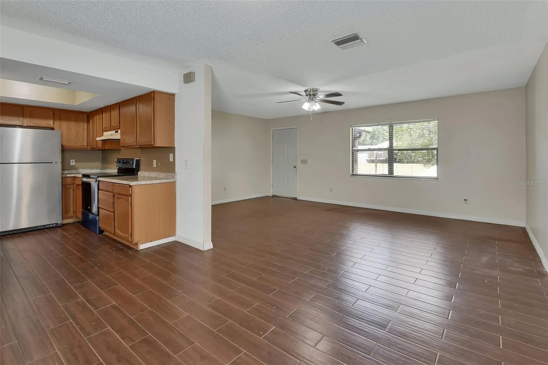 552 S Annapolis Drive Deltona FL 32725