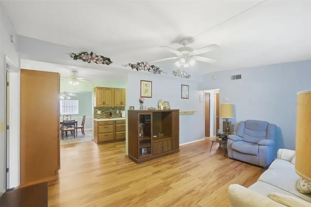481 Kentia Road Casselberry FL 32707
