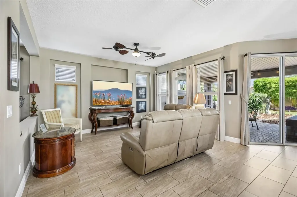 508 Narrow View Lane Groveland FL 34736