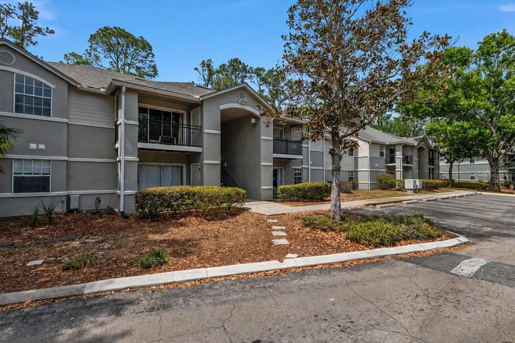 3705 SW 27th Street Gainesville FL 32608