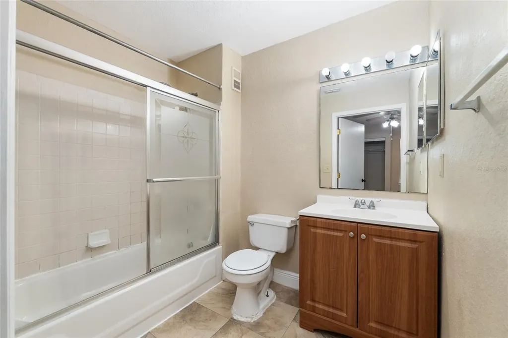 3705 SW 27th Street Gainesville FL 32608