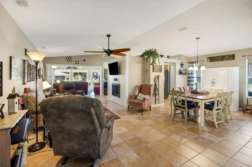 32742 Westwood Loop Leesburg FL 34748