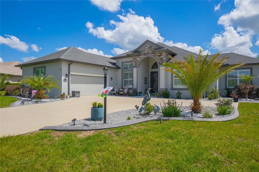 1555 E Seattle Slew Circle Inverness FL 34453
