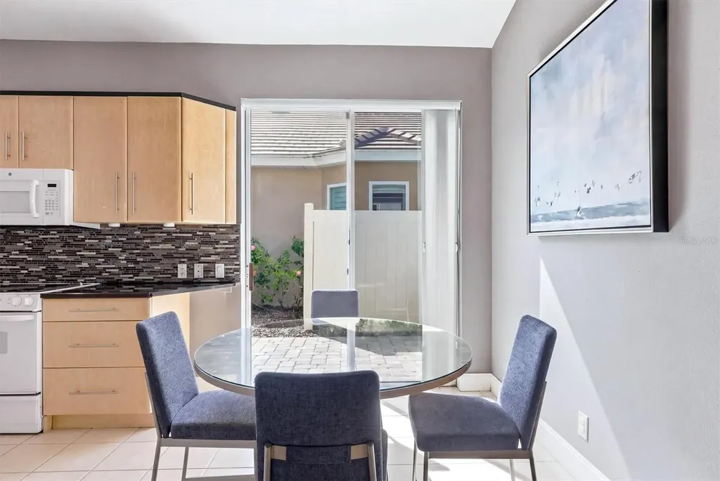 7131 Kensington Court University Park FL 34201