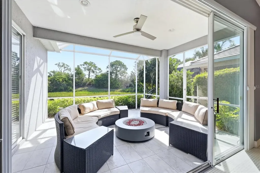 7131 Kensington Court University Park FL 34201