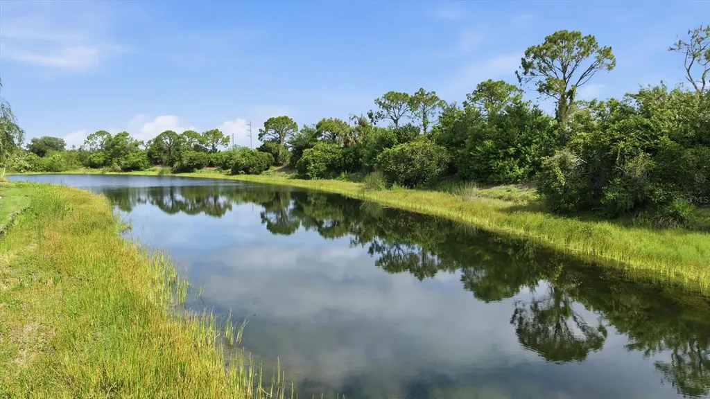 7131 Kensington Court University Park FL 34201