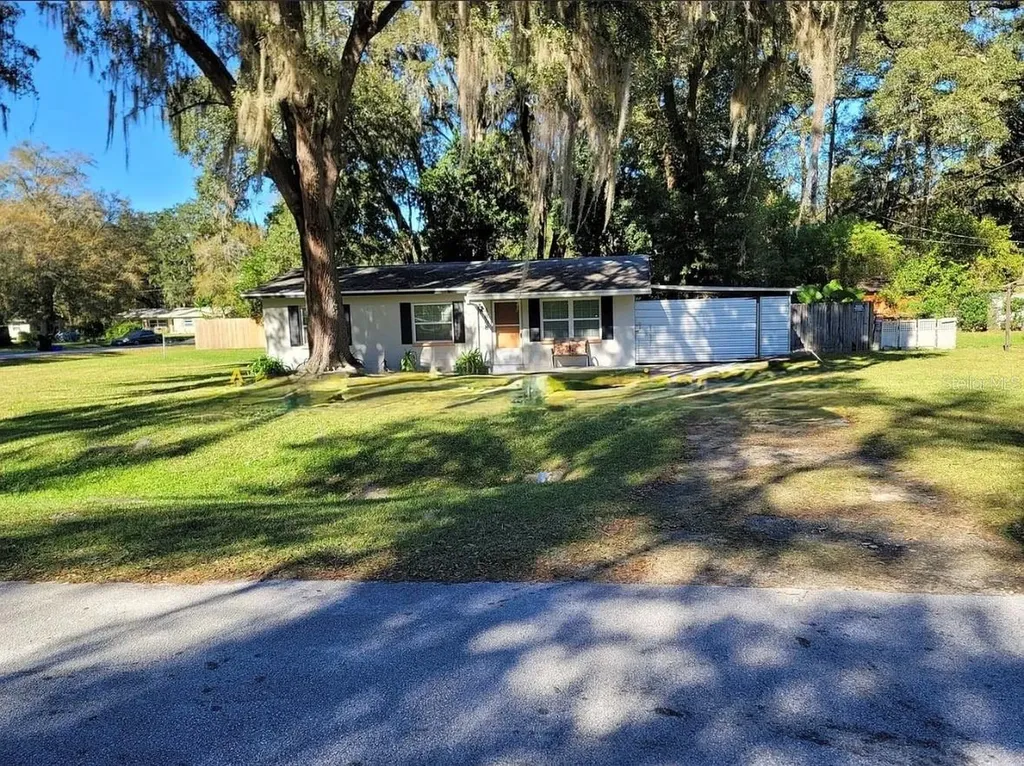 4808 NE 3rd Place Gainesville FL 32641
