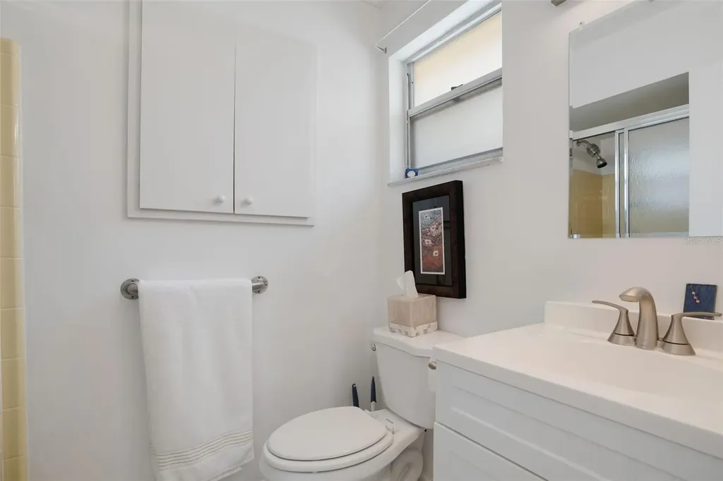 2330 Riverbluff Parkway Sarasota FL 34231