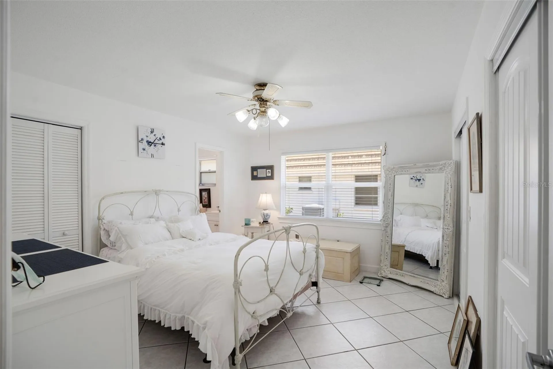2330 Riverbluff Parkway Sarasota FL 34231