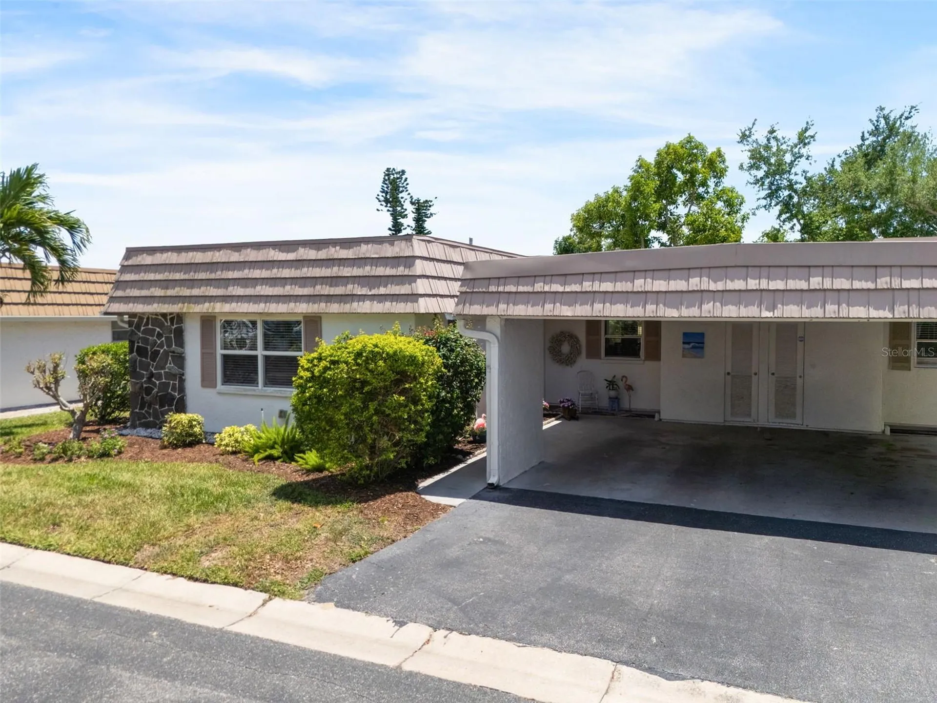 2330 Riverbluff Parkway Sarasota FL 34231