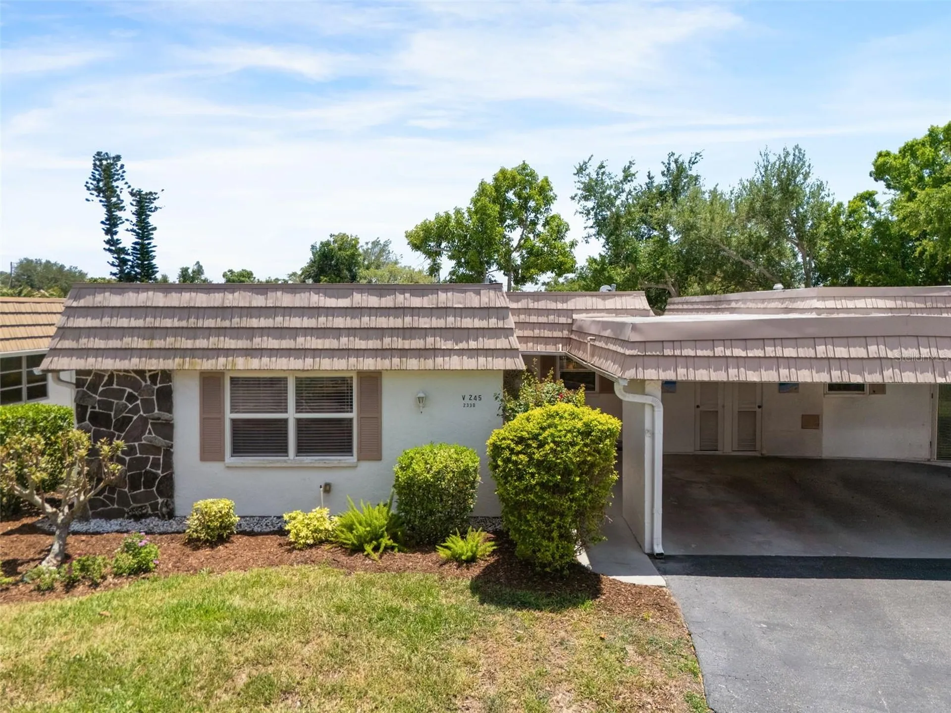 2330 Riverbluff Parkway Sarasota FL 34231