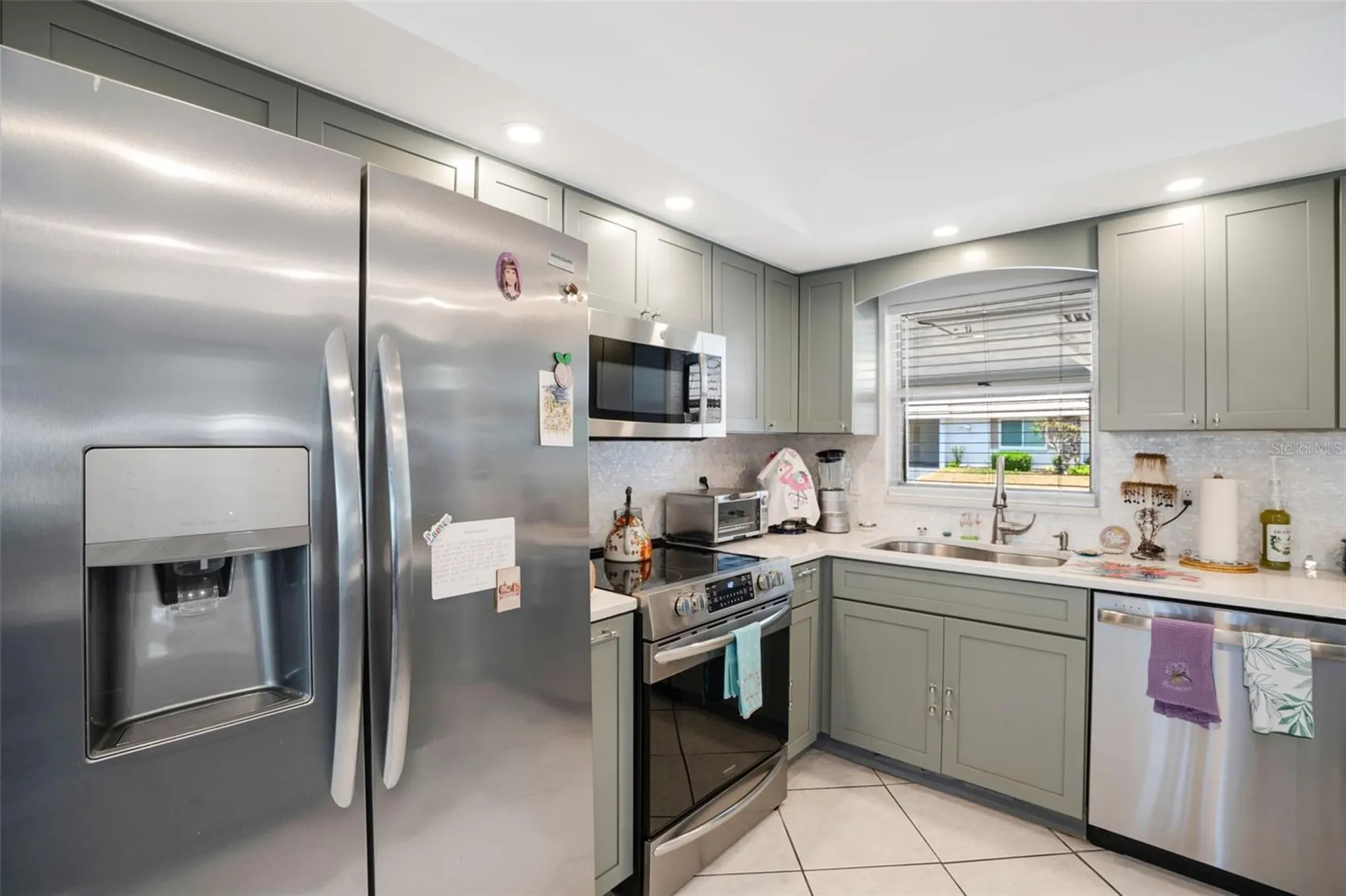 2330 Riverbluff Parkway Sarasota FL 34231