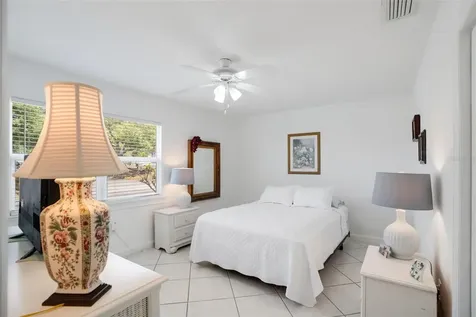2330 Riverbluff Parkway Sarasota FL 34231