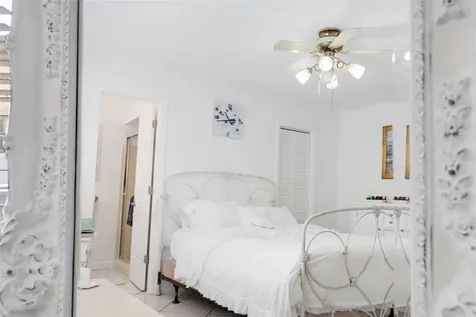 2330 Riverbluff Parkway Sarasota FL 34231