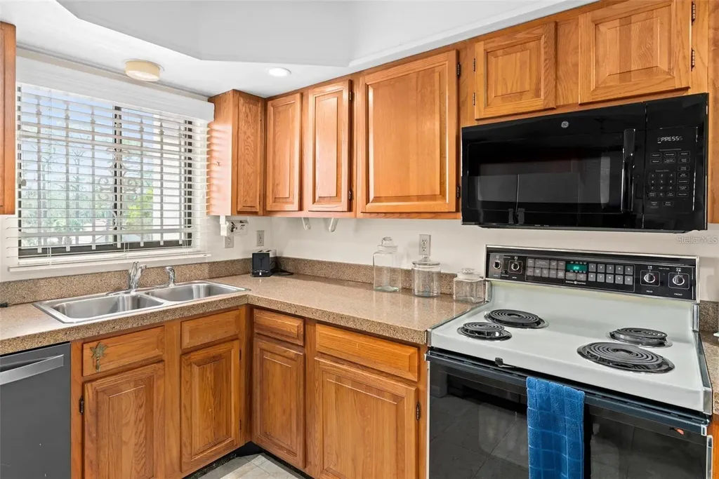 1162 Carmel Circle Casselberry FL 32707