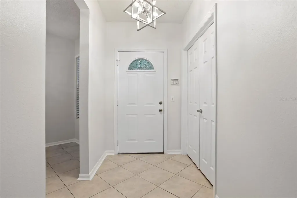 580 Cranes Way Altamonte Springs FL 32701