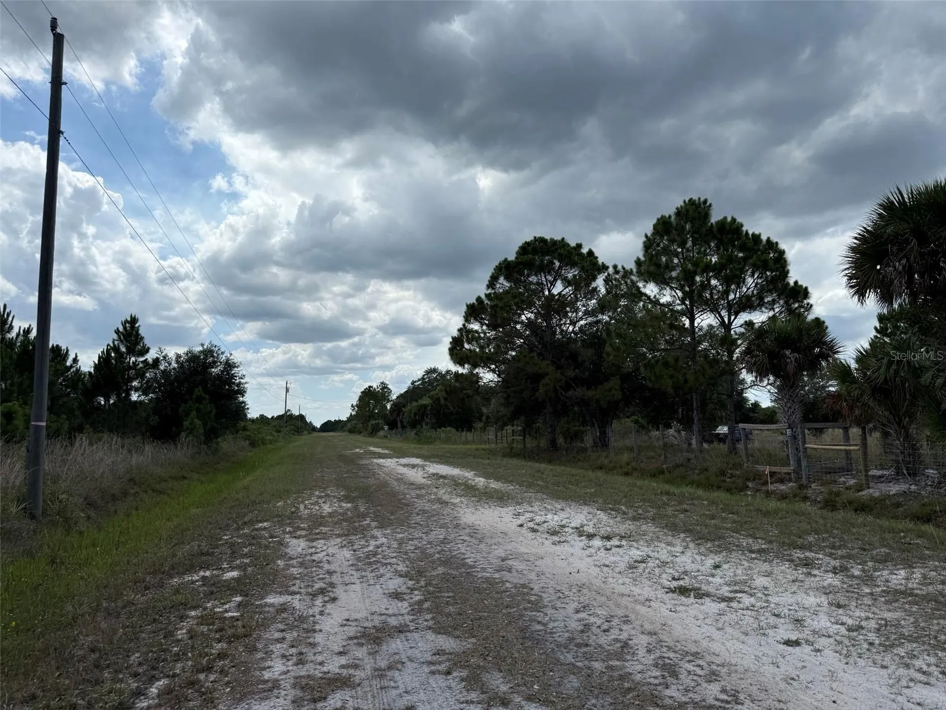 16162 NW 290th Street Okeechobee FL 34972
