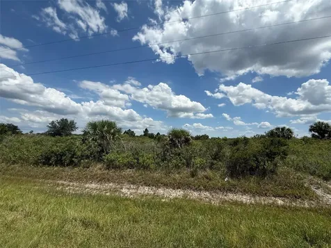 16162 NW 290th Street Okeechobee FL 34972