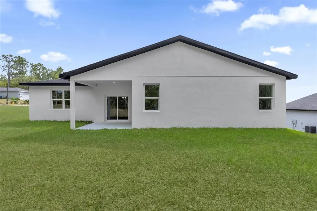 1233 W Shady Lane Dunnellon FL 34434