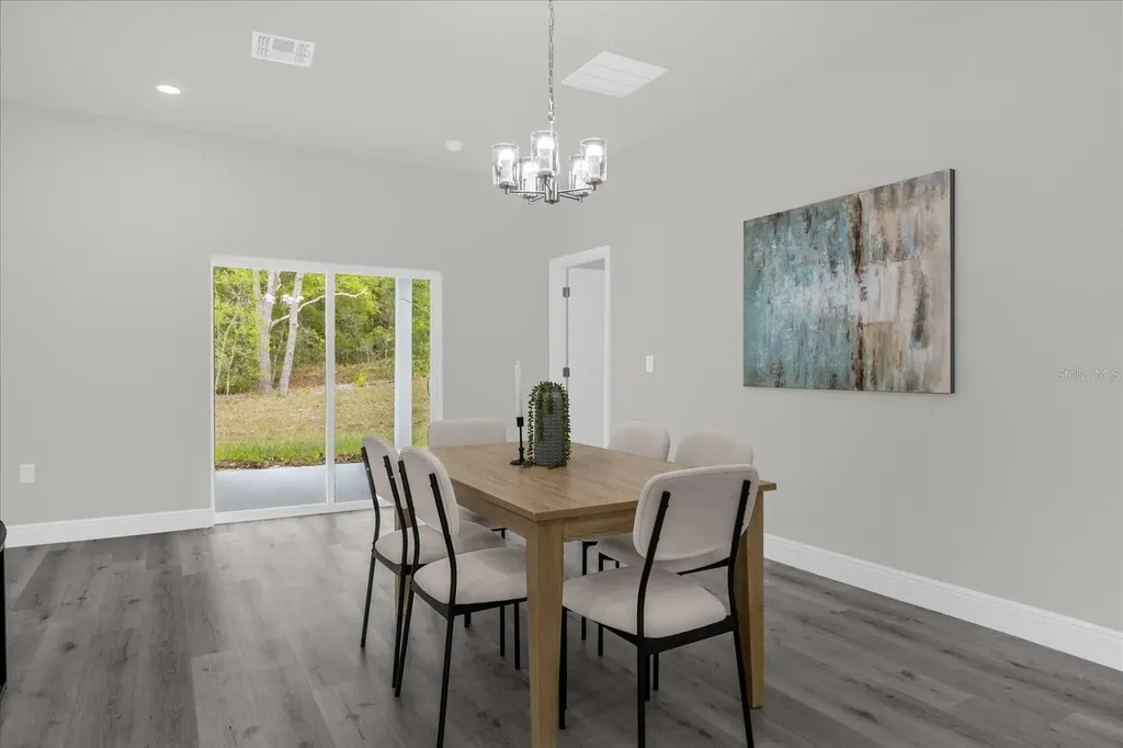 1233 W Shady Lane Dunnellon FL 34434
