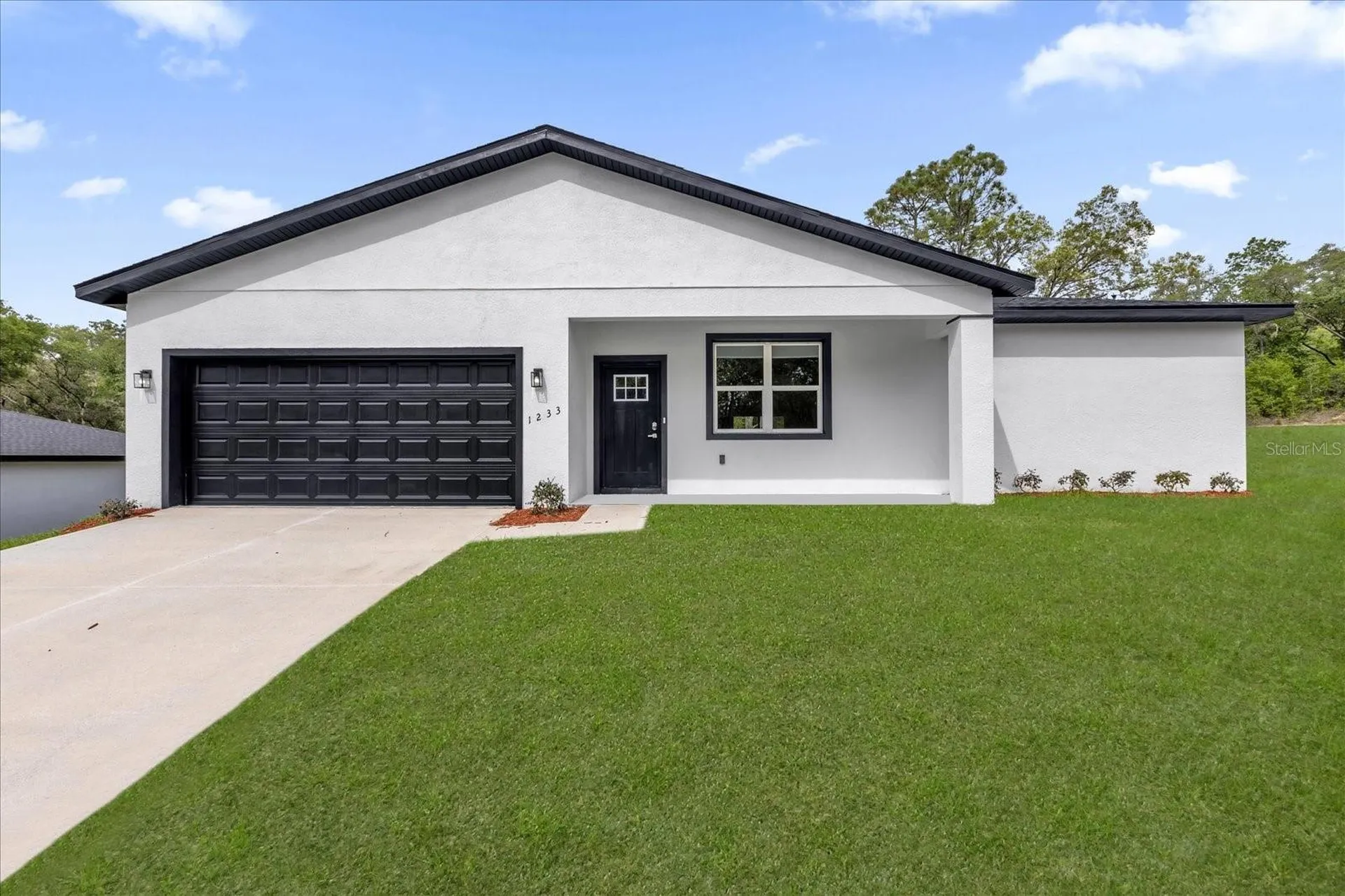1233 W Shady Lane Dunnellon FL 34434