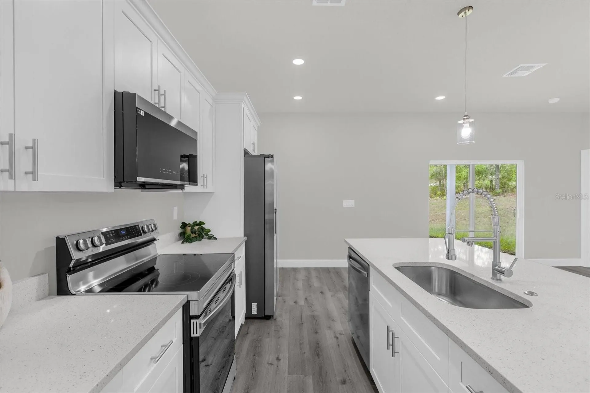 1233 W Shady Lane Dunnellon FL 34434