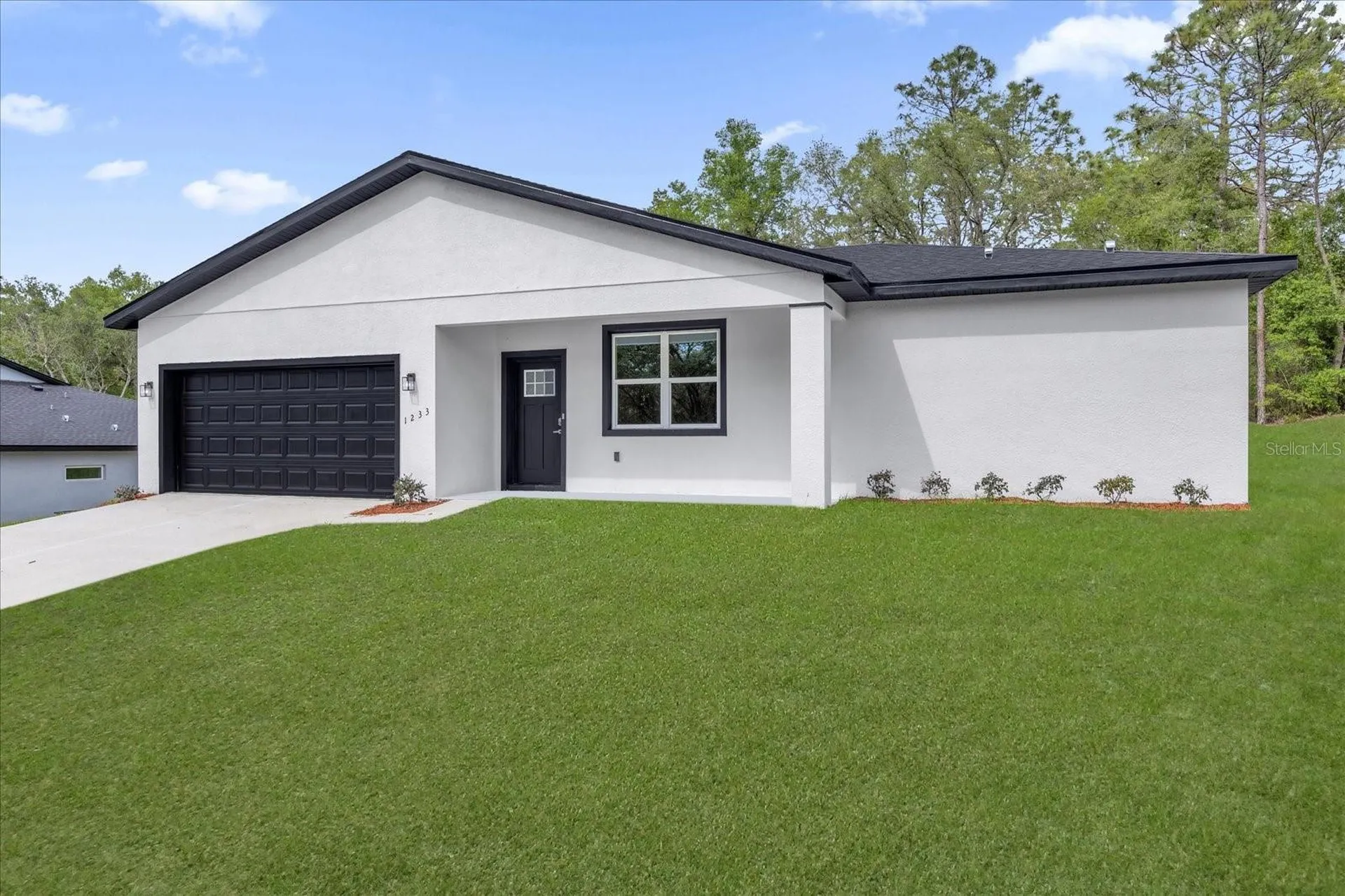 1233 W Shady Lane Dunnellon FL 34434