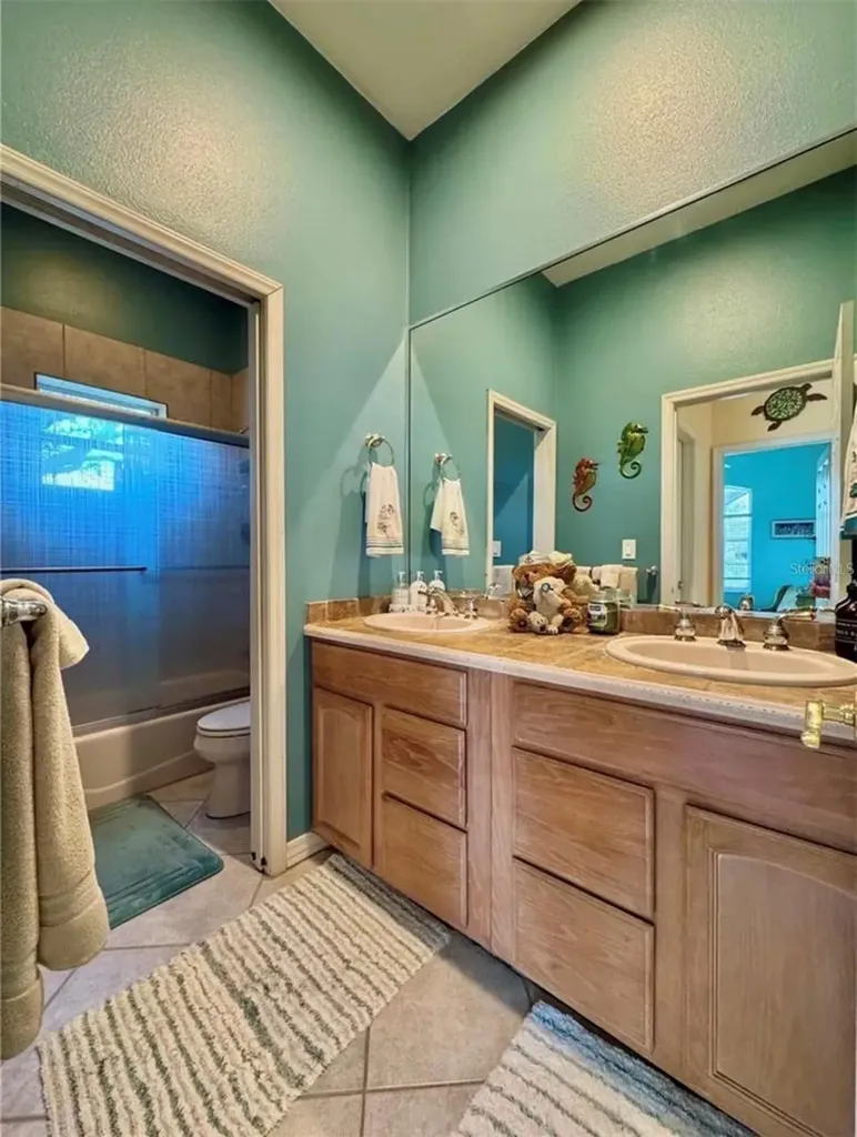 1160 Mill Creek Bradenton FL 34212