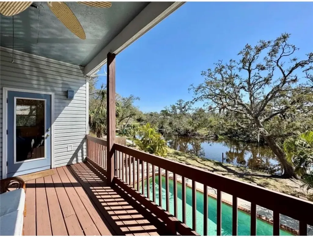1160 Mill Creek Bradenton FL 34212
