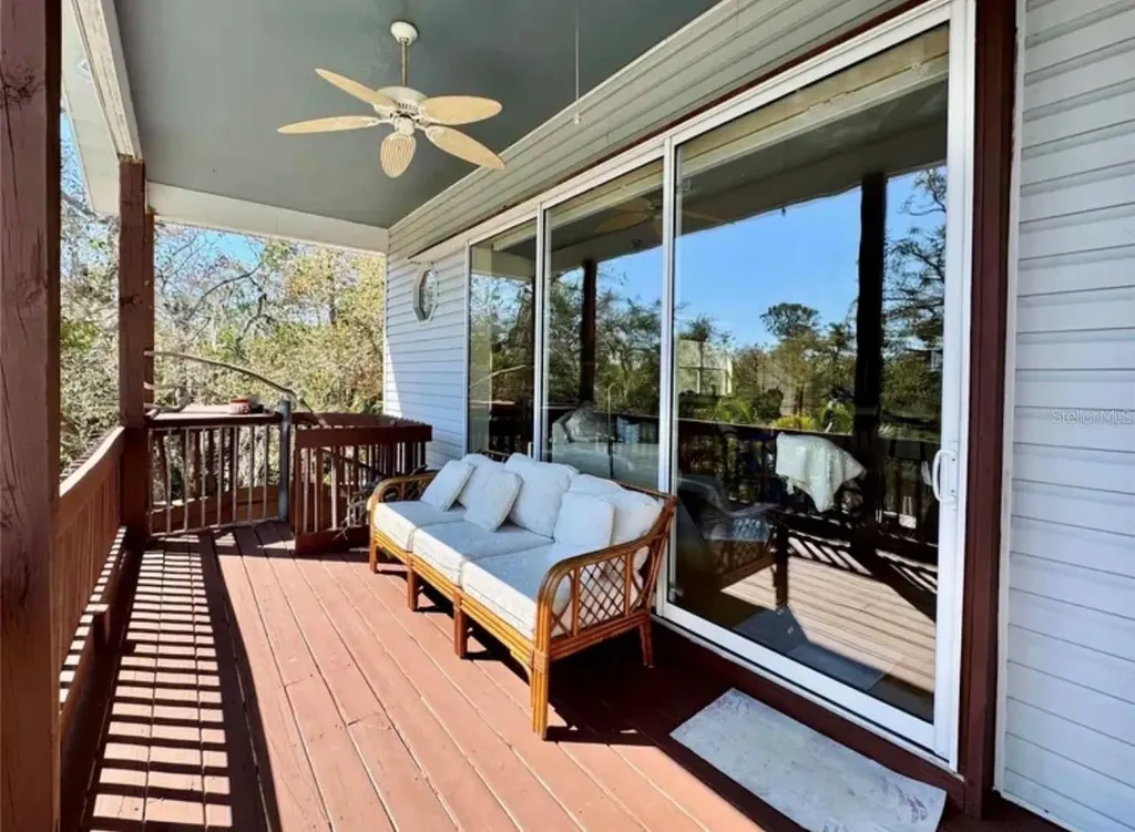 1160 Mill Creek Bradenton FL 34212