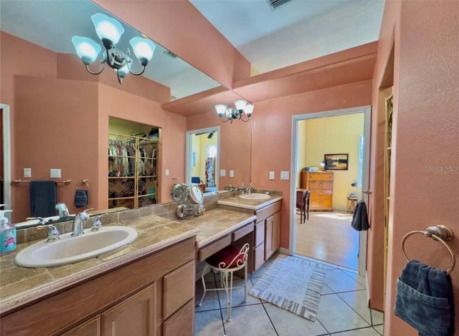 1160 Mill Creek Bradenton FL 34212