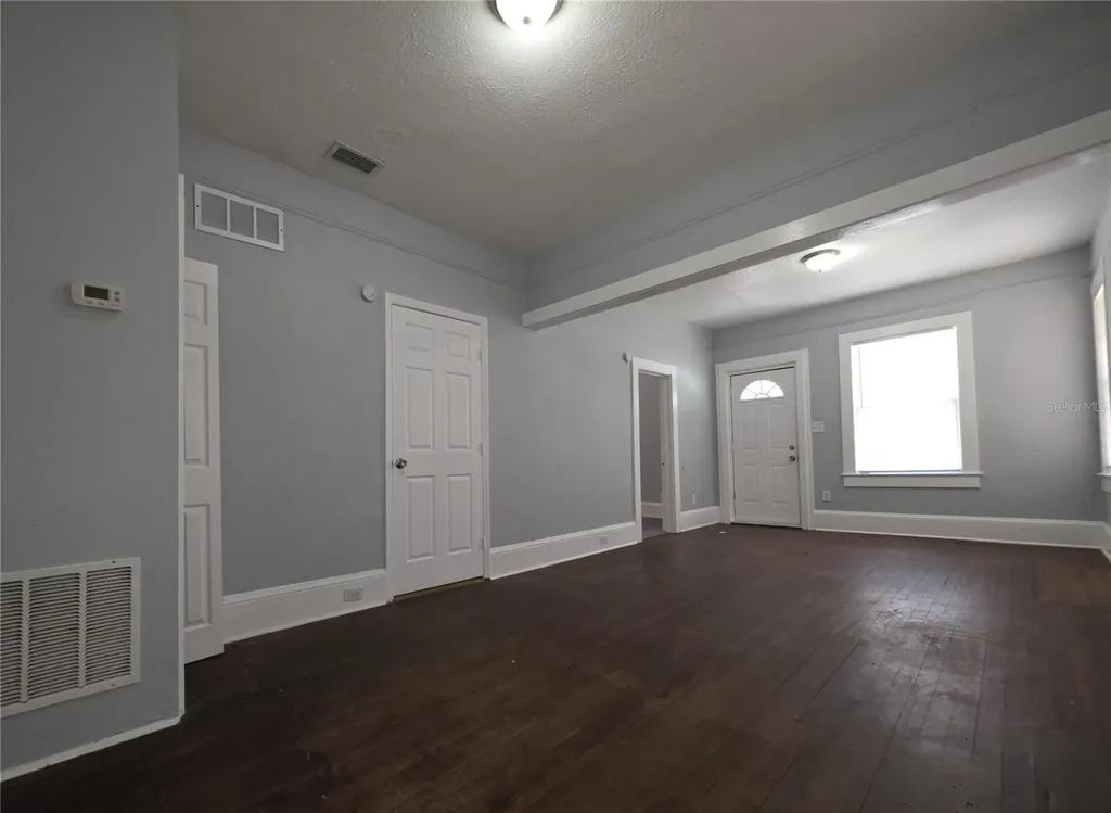 676 Bridal Avenue Jacksonville FL 32205