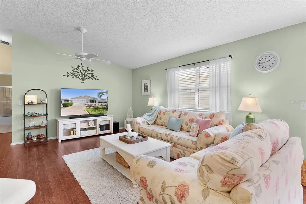 2437 Southern Oak Street The Villages FL 32162