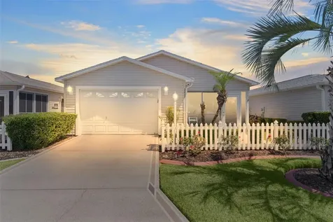 2437 Southern Oak Street The Villages FL 32162