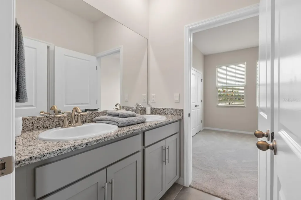 520 158th Street E Bradenton FL 34212