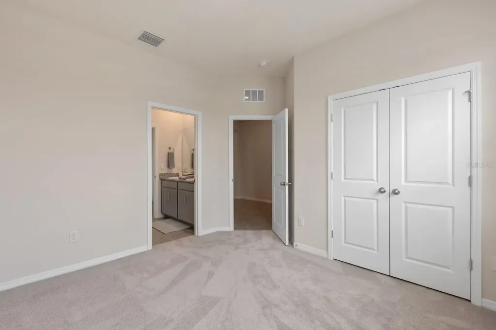 520 158th Street E Bradenton FL 34212