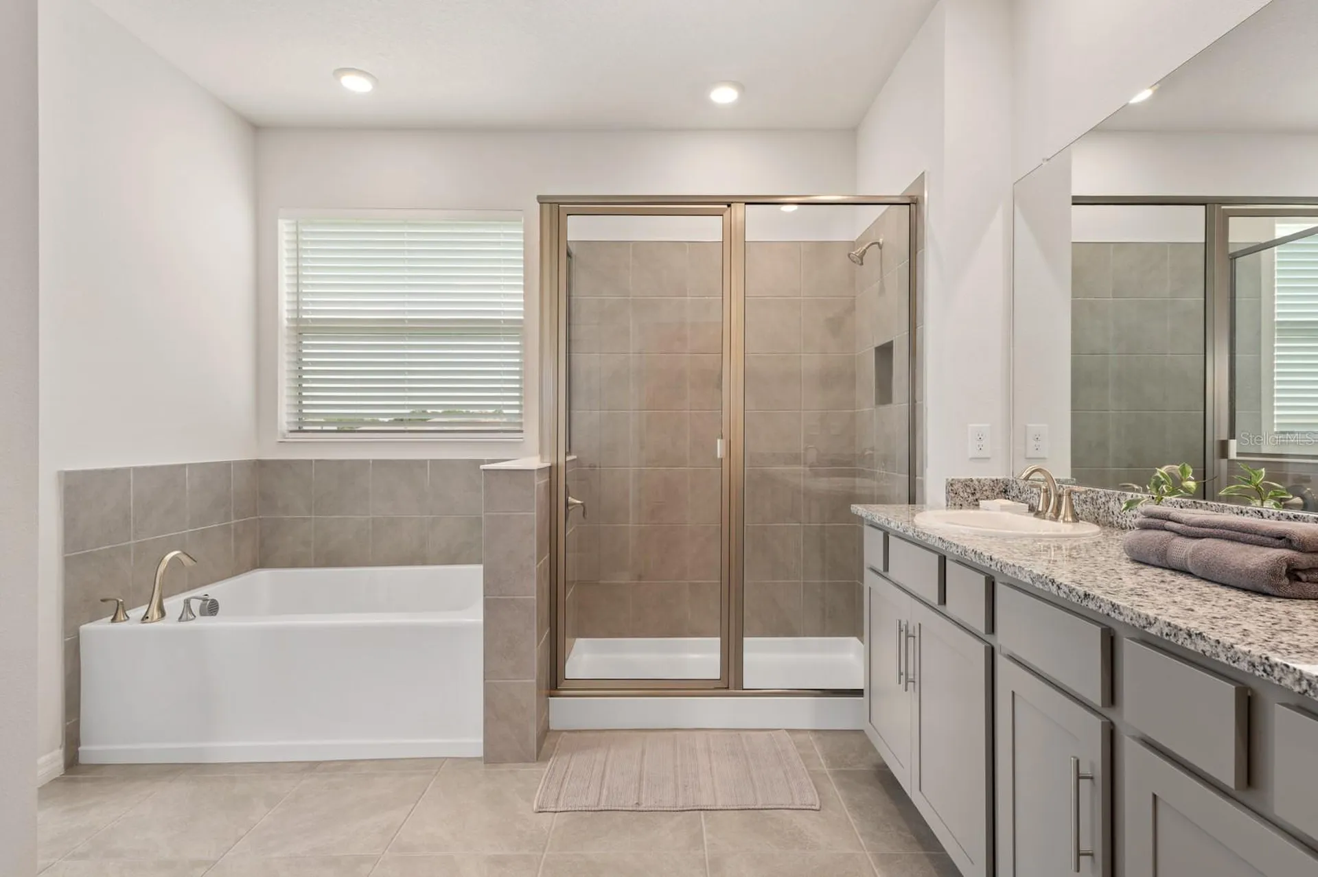 520 158th Street E Bradenton FL 34212