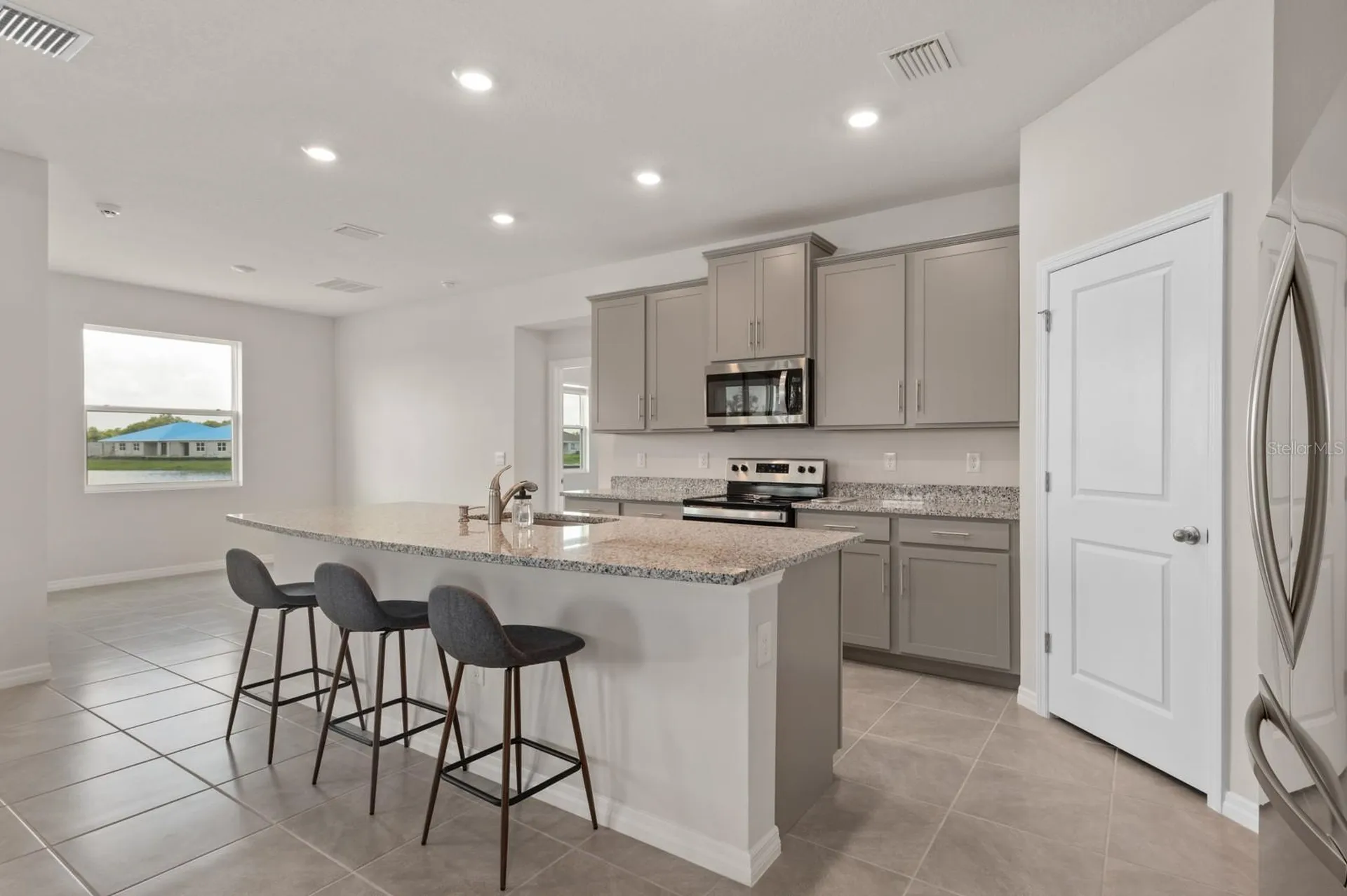 520 158th Street E Bradenton FL 34212